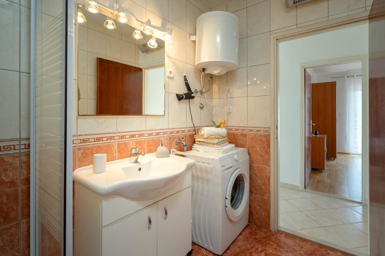 Apartments Bogdanic Stari Grad  Exterior photo