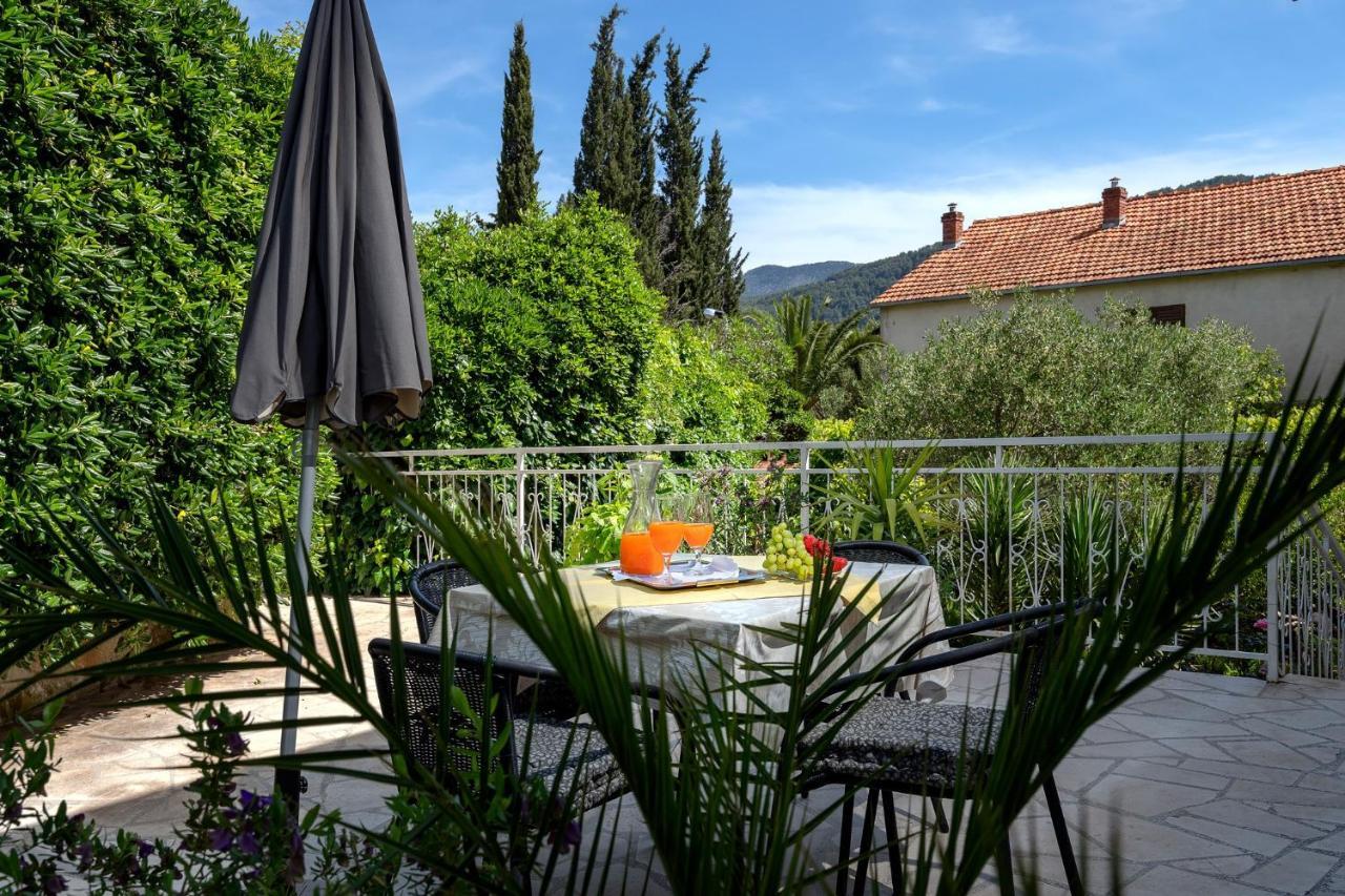 Apartments Bogdanic Stari Grad  Exterior photo