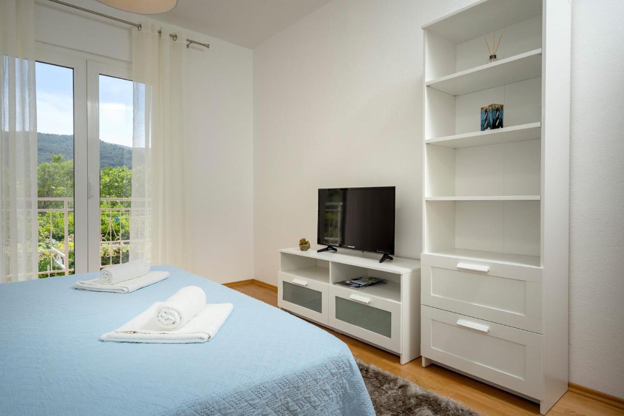 Apartments Bogdanic Stari Grad  Exterior photo